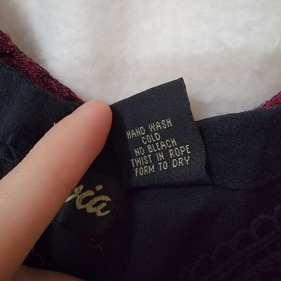 Olivia Womens Large Lace Overlay Dress just‎ below Knee Length Plum V Neck - Picture 3 of 6